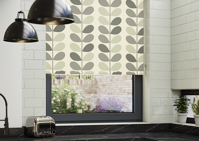 Orla Kiely Multi Stem, Warm Grey - Roller Blind - Image 5